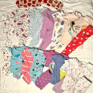 Carter’s 3T pajama lot toddler; fair condition